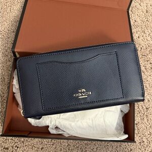 Coach Long Zip Around Wallet Women Navy Refine Pebble Leather Zip Coin Pocket